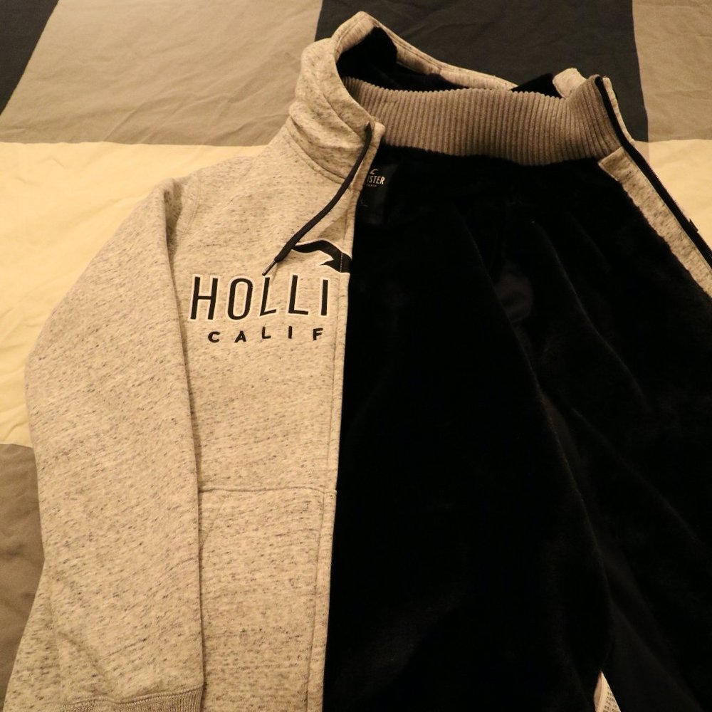 Hollister Faux-Fur-Lined Hoodie NWOT